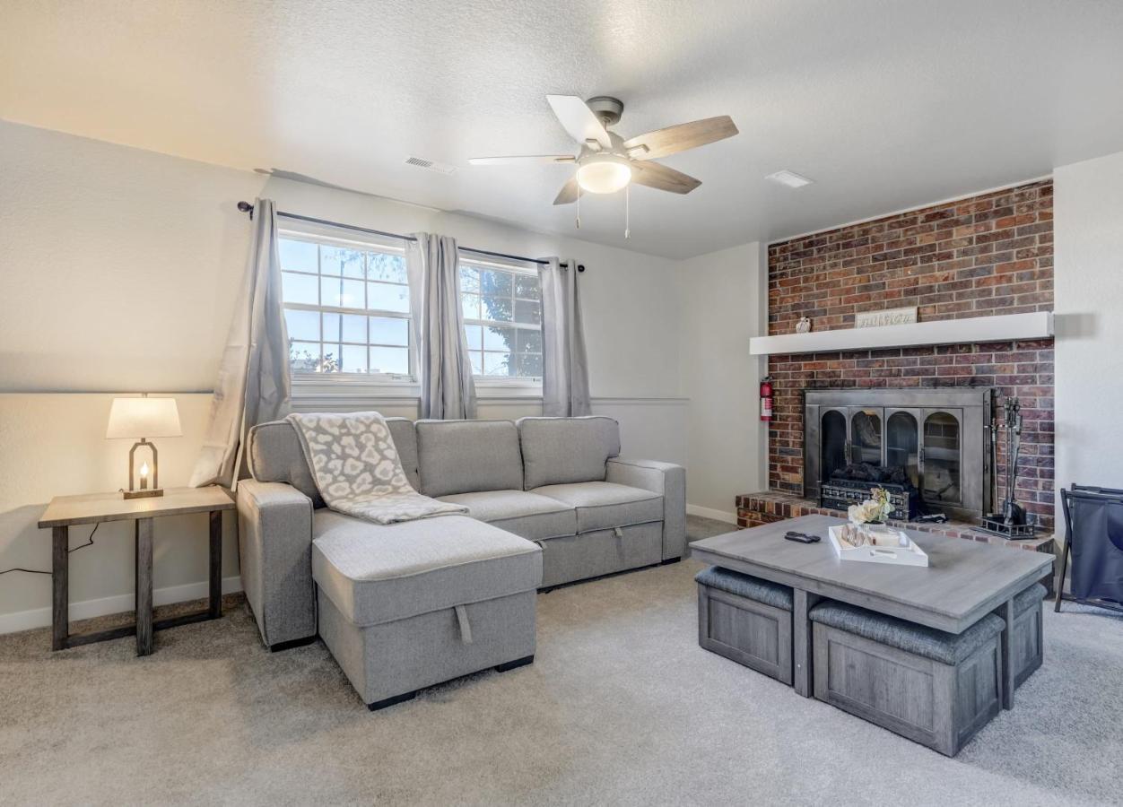 Pueblo Place Riverwalk Fireplace Pet-Friendly 빌라 외부 사진